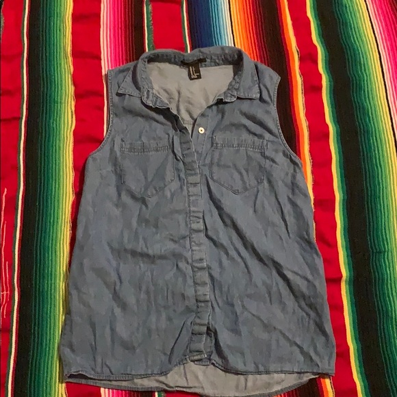 Forever 21 Denim Blouse - Picture 1 of 2